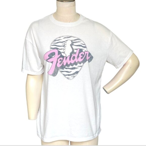 Fender Graphic Tee XL White Black Pink Short Sleeve Tagless Crew Neck 227H - Picture 2 of 6